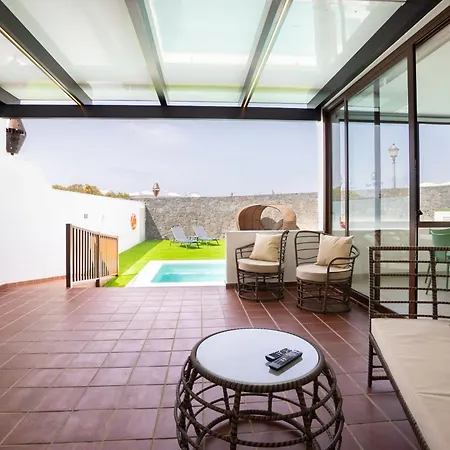 Sea Breeze Jarea By Escape Villa *