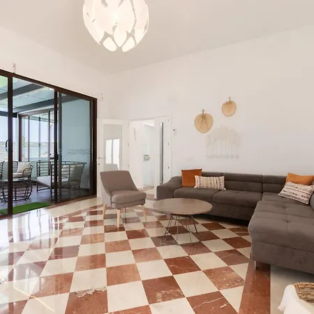 Villa Sea Breeze Jarea By Escape Playa Blanca (Lanzarote)