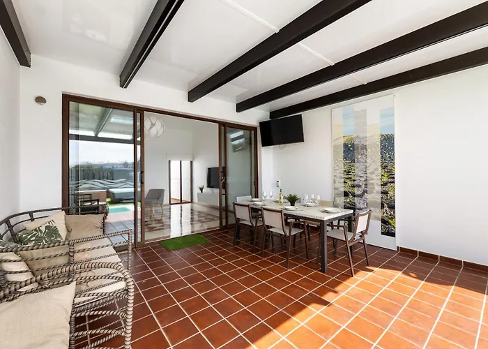 Willa Sea Breeze Jarea By Escape