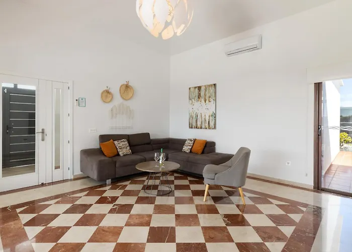 Sea Breeze Jarea By Escape * Playa Blanca (Lanzarote)