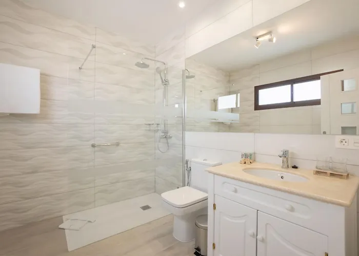 ヴィラ Sea Breeze Jarea By Escape